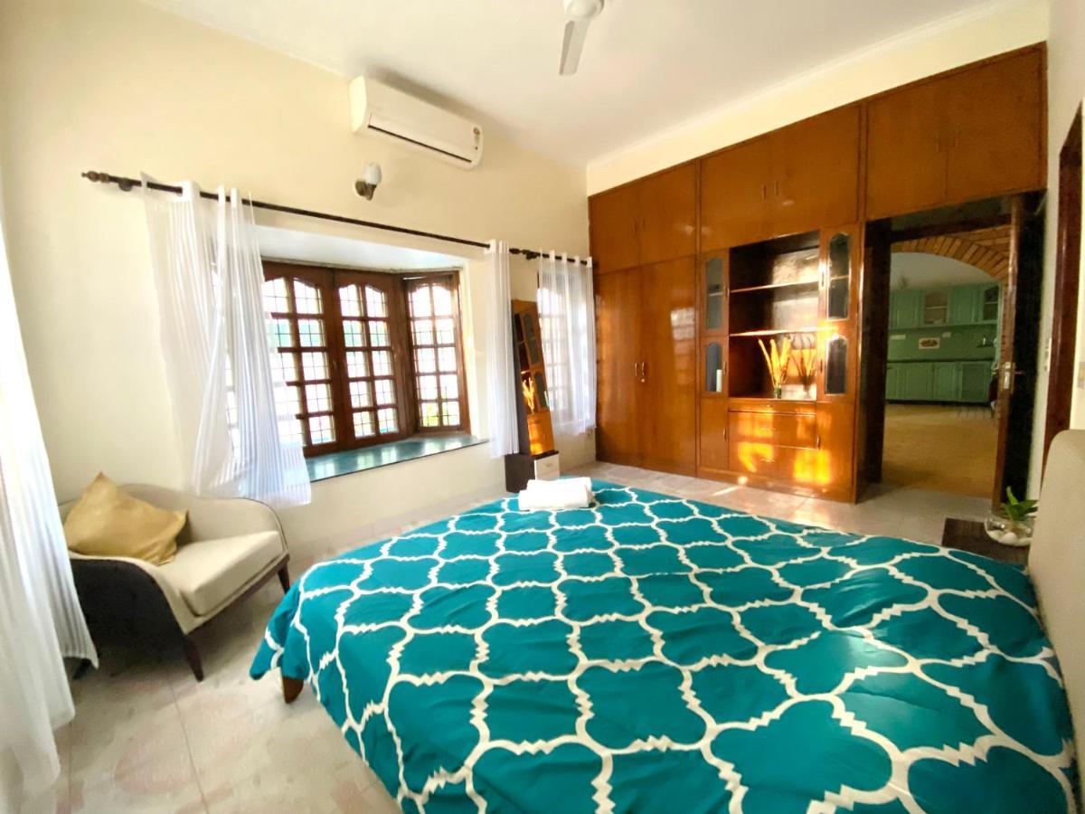 Roshani Pool Villa Gurgaon - 7Br #Privatepool #Villa #Bungalow #Garden #Staycation Zewnętrze zdjęcie