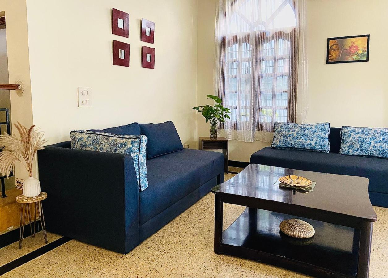 Roshani Pool Villa Gurgaon - 7Br #Privatepool #Villa #Bungalow #Garden #Staycation Zewnętrze zdjęcie